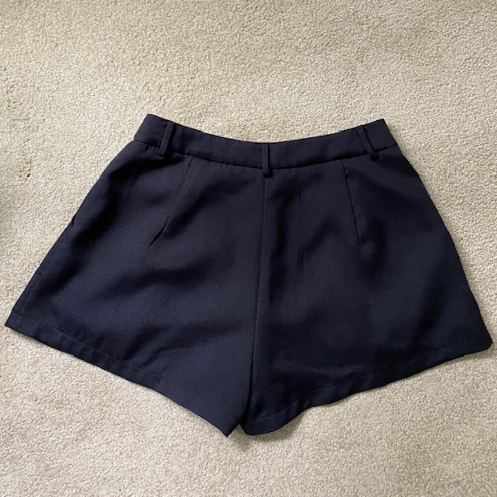 Black shorts Shein - Picture 4 of 7